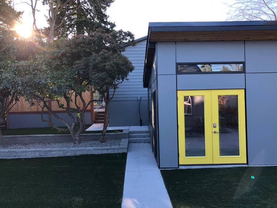 Cozy Crown Hill Carkeek Cottage W/3 Beds, Full Kitchen & Backyard In North Сиатъл Екстериор снимка